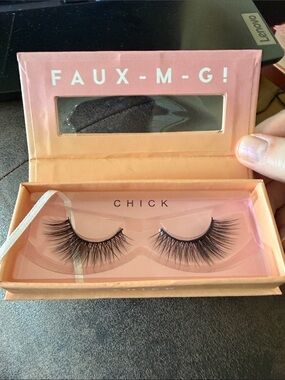 ColourPop Chick Faux-M-G! False Lashes